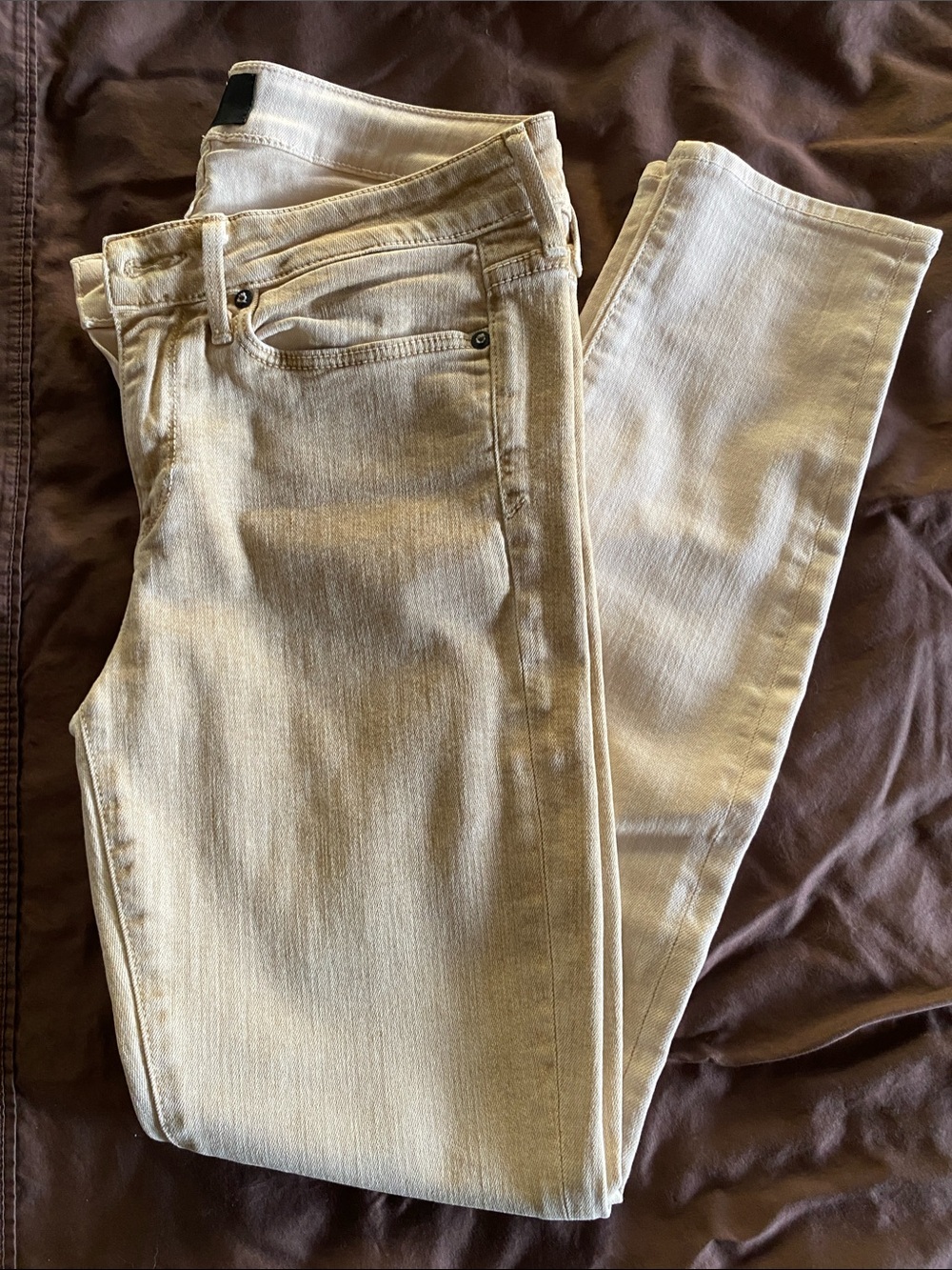 Vince Skinny Ankle Mid-Rise Jeans in Beige Natural Wash